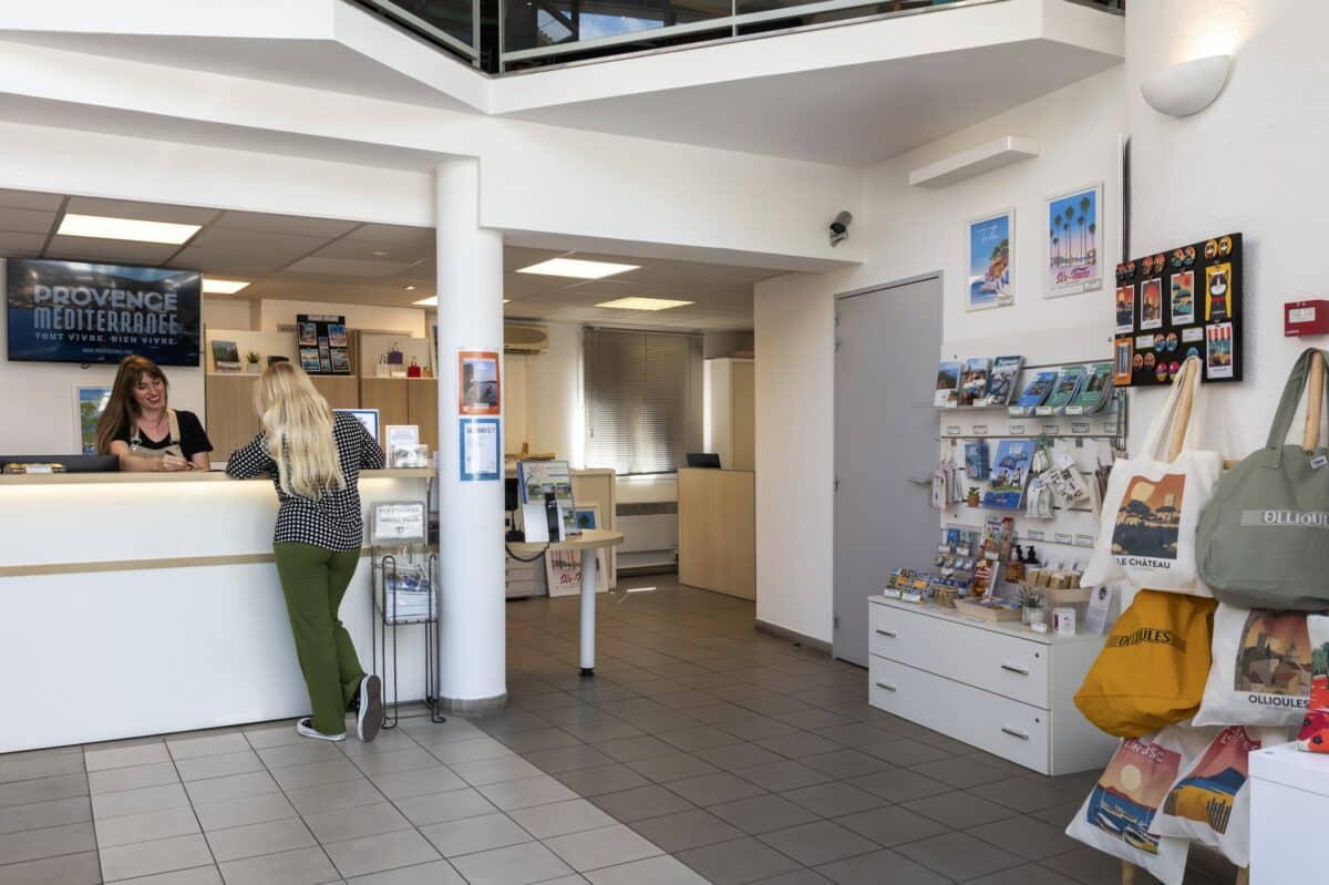 Provence Méditerranée : bureau d'information d'Ollioules